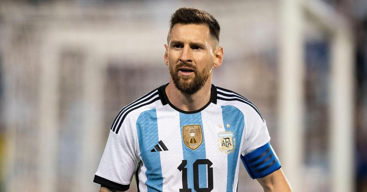 Messi sẽ là huyền thoại thứ 9 trong lịch sử bóng đá thế giới | baotintuc.vn