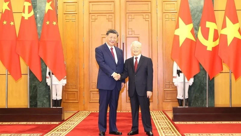 View - Tổng Bí thư Nguyễn Phú Trọng và Tổng Bí thư, Chủ tịch nước Trung Quốc Tập Cận Bình trao đổi Thư chúc mừng năm mới