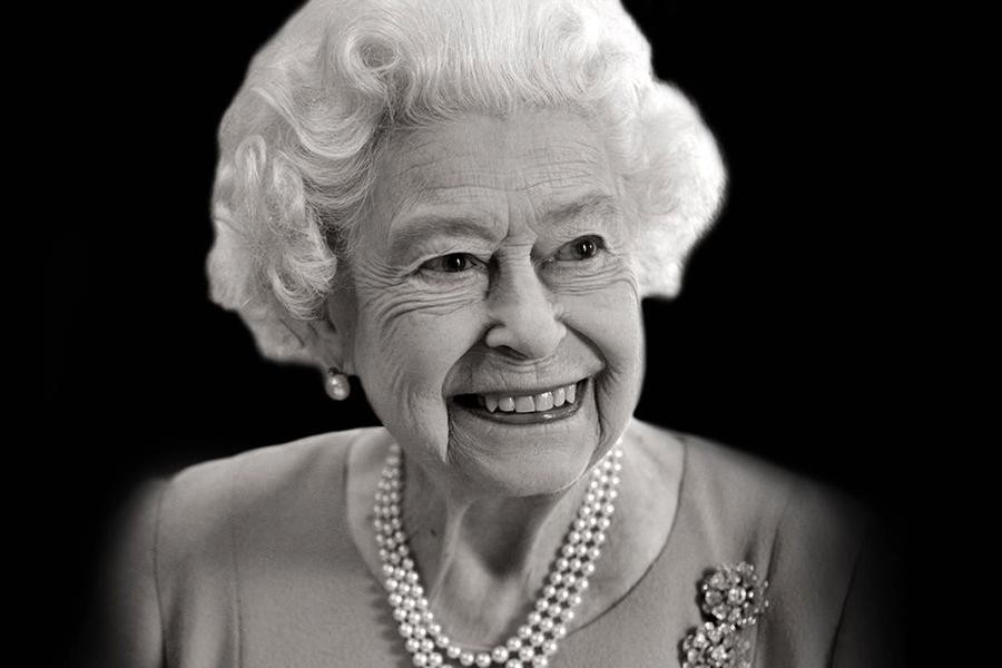 Nữ hoàng Anh Elizabeth II là một nhân vật vô cùng quan trọng và nổi tiếng trên thế giới. Hãy cùng xem hình ảnh về bà để khám phá sự nghiệp và đời sống cua người phụ nữ đầy quyền lực này.
