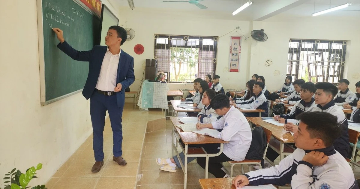 Giờ dạy, học của thầy, trò Trường THPT Minh Quang, Ba Vì, Hà Nội. 