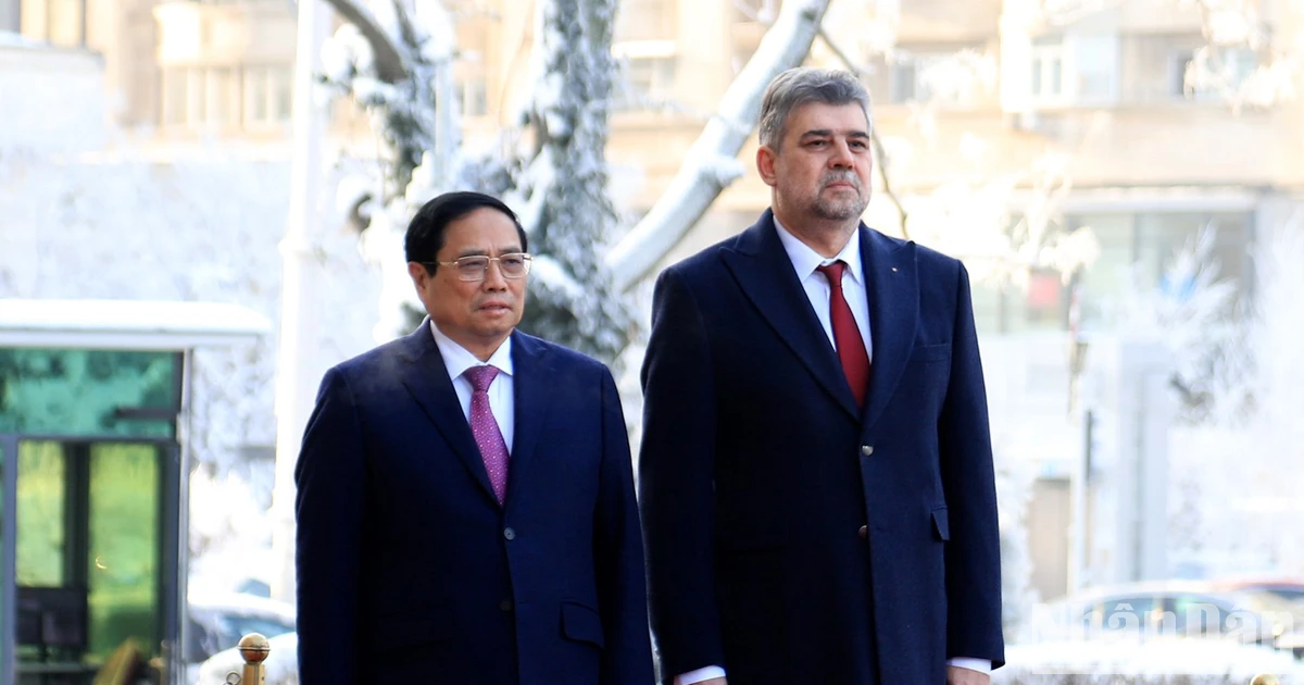 View - [Ảnh] Thủ tướng Romania Ion-Marcel Ciolacu chủ trì lễ đón chính thức Thủ tướng Phạm Minh Chính
