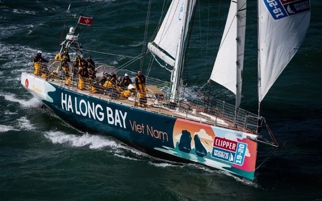 View - Đặt tên thuyền buồm tham gia cuộc đua vòng quanh thế giới