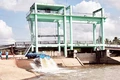 Trạm bơm và hệ thống ngăn mặn cống Bà Xẩm đang phát huy hiệu quả ngăn mặn và bổ sung nước ngọt.