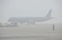 Sương mù dày đặc tại sân bay Nội Bài khiến nhiều chuyến bay không thể hạ cánh. (Ảnh: Tổng Công ty quản lý bay Việt Nam cung cấp)