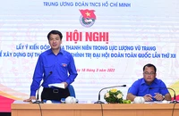 Đồng chí Ngô Văn Cương, Bí thư Trung ương Đoàn phát biểu ý kiến tại Hội nghị.