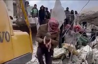 [Video] Bi kịch của em bé thần kỳ tại Syria