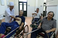 Cần rà soát chính sách để nâng cao chất lượng chăm sóc người có công. Ảnh: NGUYÊN NGUYÊN