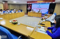 Các đại biểu dự Hội nghị tại đầu cầu Hà Nội.