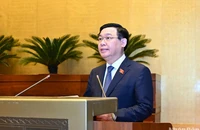 Chủ tịch Quốc hội Vương Đình Huệ phát biểu khai mạc phiên chất vấn và trả lời chất vấn. (Ảnh: DUY LINH)