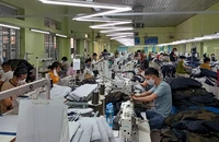 Sản xuất hàng dệt may tại Tổng công ty cổ phần Dệt may Nam Ðịnh. 