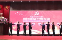 Các đại biểu nhấn nút phát động cuộc thi năm 2024.