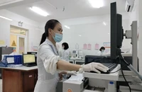 Nhiều trang thiết bị kỹ thuật hiện đại được trang bị về tuyến y tế cơ sở tại Ninh Bình. (Ảnh: Văn Lúa)
