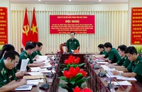 Đại tá Nguyễn Trìu Mến, Bí thư Đảng ủy, Chính ủy Bộ đội Biên phòng tỉnh phát biểu kết luận hội nghị. 