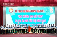 Quang cảnh lễ trao học bổng Lương Định Của năm 2024.