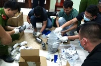Công an Quảng Bình bắt các đối tượng, thu giữ hơn 10kg ma túy tổng hợp.