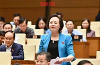 Bộ trưởng Nội vụ Phạm Thị Thanh Trà phát biểu tại phiên thảo luận chiều 27/10. Ảnh: ĐĂNG KHOA