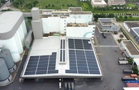 Điện mặt trời được đánh giá có vai trò quan trọng trong quá trình chuyển đổi năng lượng của ngành sản xuất FDI tại Việt Nam. Trong ảnh, một dự án điện mặt trời do Công ty CMES triển khai lắp đặt tại Công ty TNHH CJ Foods Việt Nam, tỉnh Bà Rịa-Vũng Tàu.