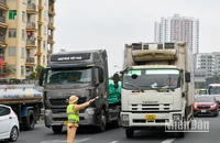 Ủy ban An toàn giao thông Quốc gia kiến nghị Thủ tướng Chính phủ chỉ đạo các bộ, ngành tiếp tục triển khai các phương án tăng cường xử lý vi phạm, bảo đảm an toàn giao thông sau Tết Nguyên đán.