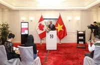 Bộ trưởng Phát triển Quốc tế Canada Ahmed Hussen gặp gỡ báo chí ngày 9/1 tại Hà Nội. (Ảnh: PV/Vietnam+)