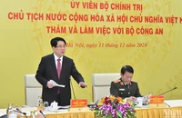 Chủ tịch nước Lương Cường thăm và làm việc với Bộ Công an.