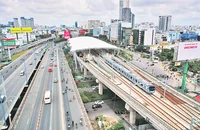 Tuyến Metro số 1 Bến Thành-Suối Tiên dài gần 20 km, có tổng mức đầu tư 43.757 tỷ đồng, dự kiến đưa vào khai thác thương mại cuối năm nay.