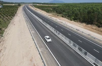 Một đoạn tuyến cao tốc bắc-nam, dự án Phan Thiết-Vĩnh Hảo.