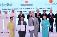 Vietnam Airlines và Etihad Airways trao biên bản ghi nhớ.