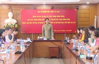 Chủ tịch Hội Liên hiệp Phụ nữ Việt Nam Hà Thị Nga phát biểu tại buổi gặp gỡ nữ kiều bào. Ảnh: Trịnh Dũng
