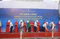 Lãnh đạo thành phố Hà Nội và các Sở, ngành thành phố động thổ, khởi công Dự án hầm chui Giải Phóng-Kim Đồng.