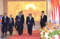 Thủ tướng Phạm Minh Chính và Thủ tướng Đại Công quốc Luxembourg Xavier Bettel đến dự buổi Lễ ký kết và họp báo.