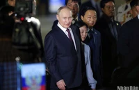 [Ảnh] Tổng thống Liên bang Nga Vladimir Putin bắt đầu chuyến thăm cấp Nhà nước tới Việt Nam