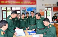 Đoàn kiểm tra do Trung tướng Lê Quang Minh, Phó Chủ nhiệm Tổng cục Chính trị Quân đội nhân dân Việt Nam dẫn đầu kiểm tra công tác Đảng ở cấp ủy trực thuộc Đảng ủy Bộ đội Biên phòng Thanh Hóa, ngày 8/11/2023. (Ảnh: MAI LUẬN)