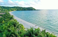 Bãi Kem, top 50 bãi biển đẹp nhất hành tinh (Ảnh: CTV)
