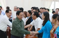 Thủ tướng Phạm Minh Chính với cử tri thành phố Cần Thơ. (Ảnh: TTXVN) 