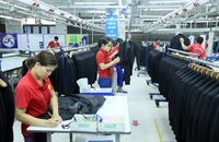 Xưởng may áo veston xuất khẩu tại Tổng công ty May 10.