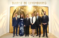 Bộ trưởng Tài chính Hồ Đức Phớc dẫn đầu Đoàn công tác Bộ Tài chính đã thăm, làm việc tại Sở Giao dịch chứng khoán Luxembourg