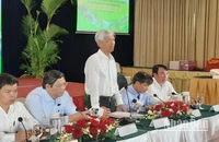 Đồng chí Võ Văn Hoan, Phó Chủ tịch Ủy ban nhân dân Thành phố Hồ Chí Minh phát biểu tại hội nghị.