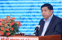 Bộ trưởng Kế hoạch và Đầu tư Nguyễn Chí Dũng công bố kết quả bỏ phiếu Quy hoạch Thủ đô Hà Nội thời kỳ 2021-2030, tầm nhìn đến 2050.