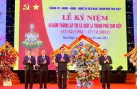 Lễ kỷ niệm 40 năm thành lập thị xã (nay là thành phố Tam Điệp).