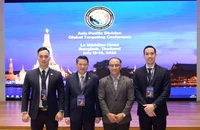 Đoàn đại biểu Việt Nam tham dự hội nghị. 