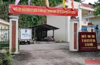 Trụ sở Ủy ban nhân dân xã Tân Phong không thấy thông tin niêm yết của Công ty đấu giá hợp danh Tây Bắc-Việt Nam.