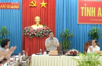 Thủ tướng Phạm Minh Chính phát biểu ý kiến kết luận cuộc làm việc với Ban Thường vụ Tỉnh ủy An Giang.