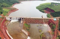 Công trình hồ chứa nước Đắk N'Ting, bon N'Ting, xã Quảng Sơn, huyện Đắk Glong, tỉnh Đắk Nông bị sự cố sạt trượt, dịch chuyển đập tràn, có nguy cơ cao vỡ thân đập.
