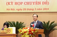 Chủ tịch Hội đồng nhân dân thành phố Hà Nội Nguyễn Ngọc Tuấn khai mạc kỳ họp thứ 15.