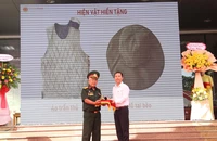 Bảo tàng Đà Nẵng tiếp nhận các hiện vật được hiến tặng.