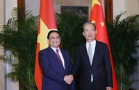 Thủ tướng Phạm Minh Chính hội kiến Ủy viên trưởng Nhân đại Toàn quốc Trung Quốc Triệu Lạc Tế. 