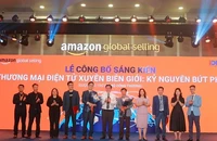 Lễ ký kết biên bản ghi nhớ và công bố sáng kiến “Thương mại điện tử xuyên biên giới: Kỷ nguyên bứt phá” do Cục Thương mại điện tử và Kinh tế số (iDEA) - Bộ Công thương và Amazon Global Selling Việt Nam đã tổ chức tháng 8/2022. (Ảnh: Bộ Công thương)
