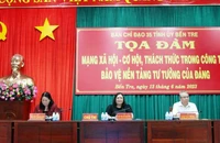 Lãnh đạo tỉnh Bến Tre chủ trì tọa đàm về công tác bảo vệ nền tảng tư tưởng của Đảng. 