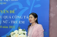 Phó Chủ tịch Hội Liên hiệp Phụ nữ Việt Nam Tôn Ngọc Hạnh phát biểu tại hội thảo.