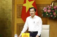 Phó Thủ tướng Lê Minh Khái chủ trì cuộc họp.